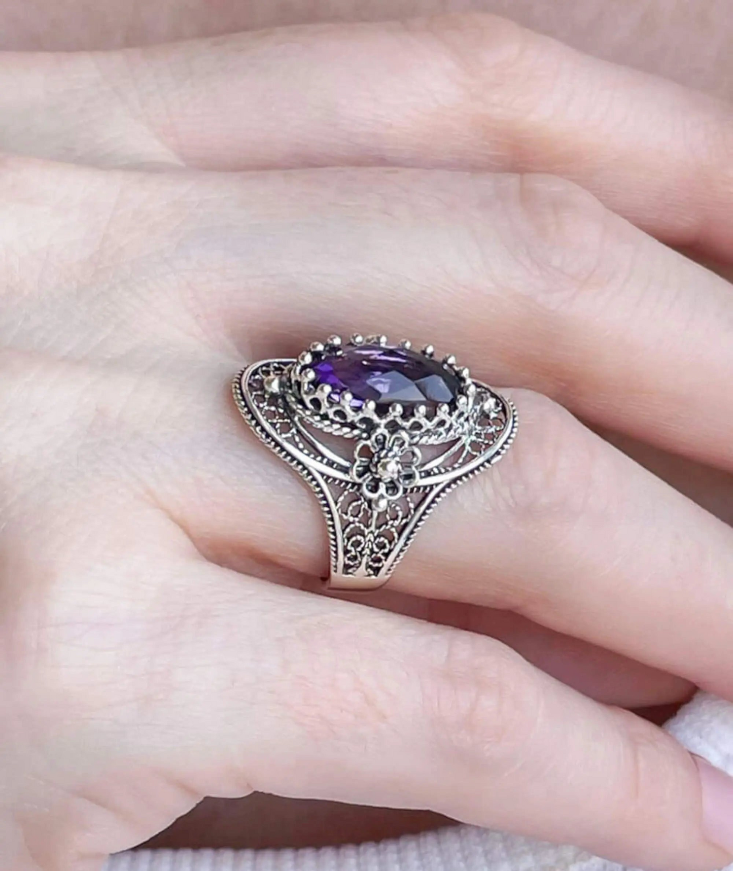 Filigree Art Sterling Silver Women Oval Statement Ring with February Birthstone Amethyst Gemstone