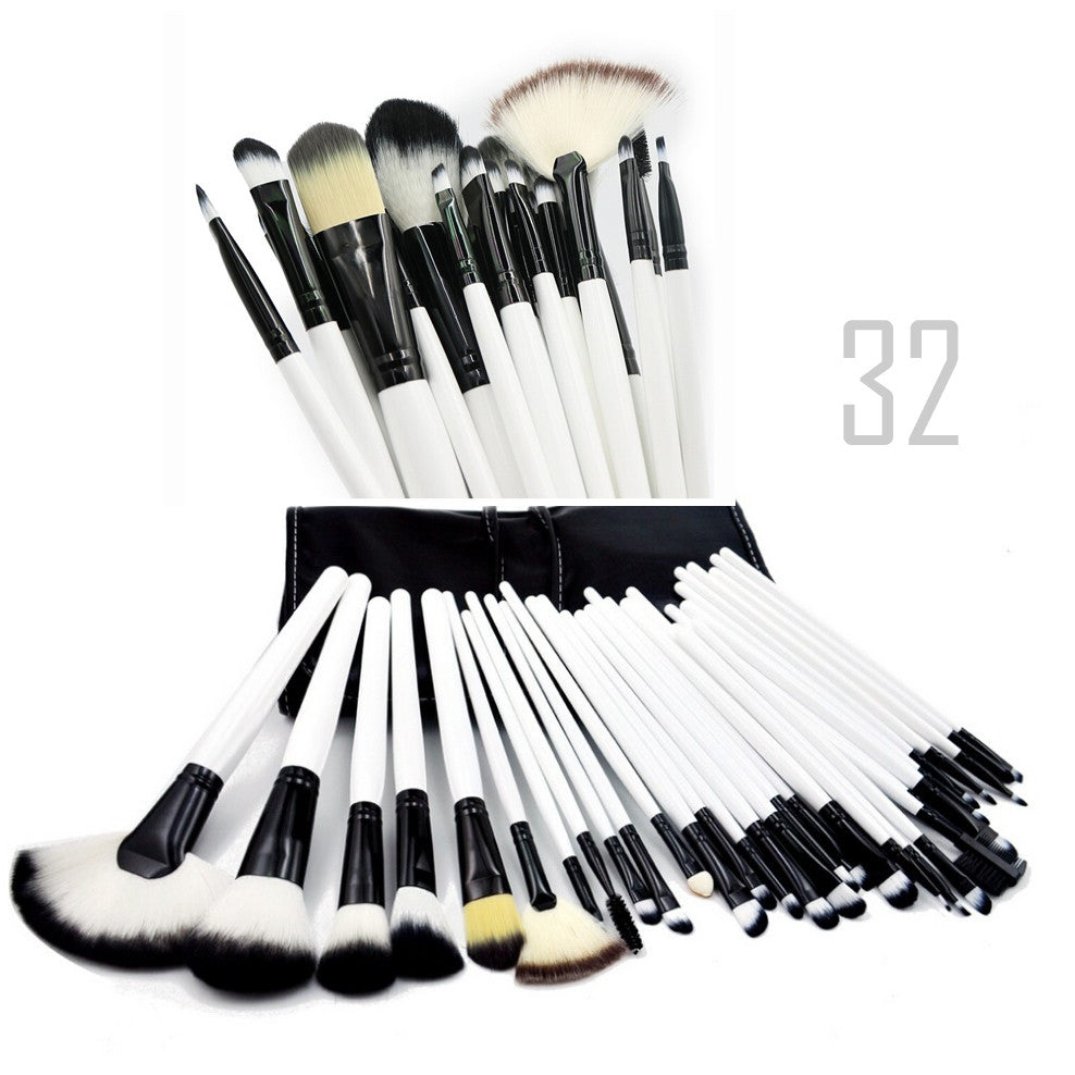 Sculptor 32 Piece High Quality Wooden Makeup Brush Set - fashion finesse accessories