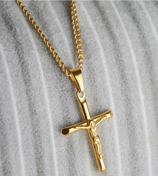 Elegant Gold Plated Cross Necklace - Durable Titanium Steel with Adjustable Chain - fashion finesse accessories