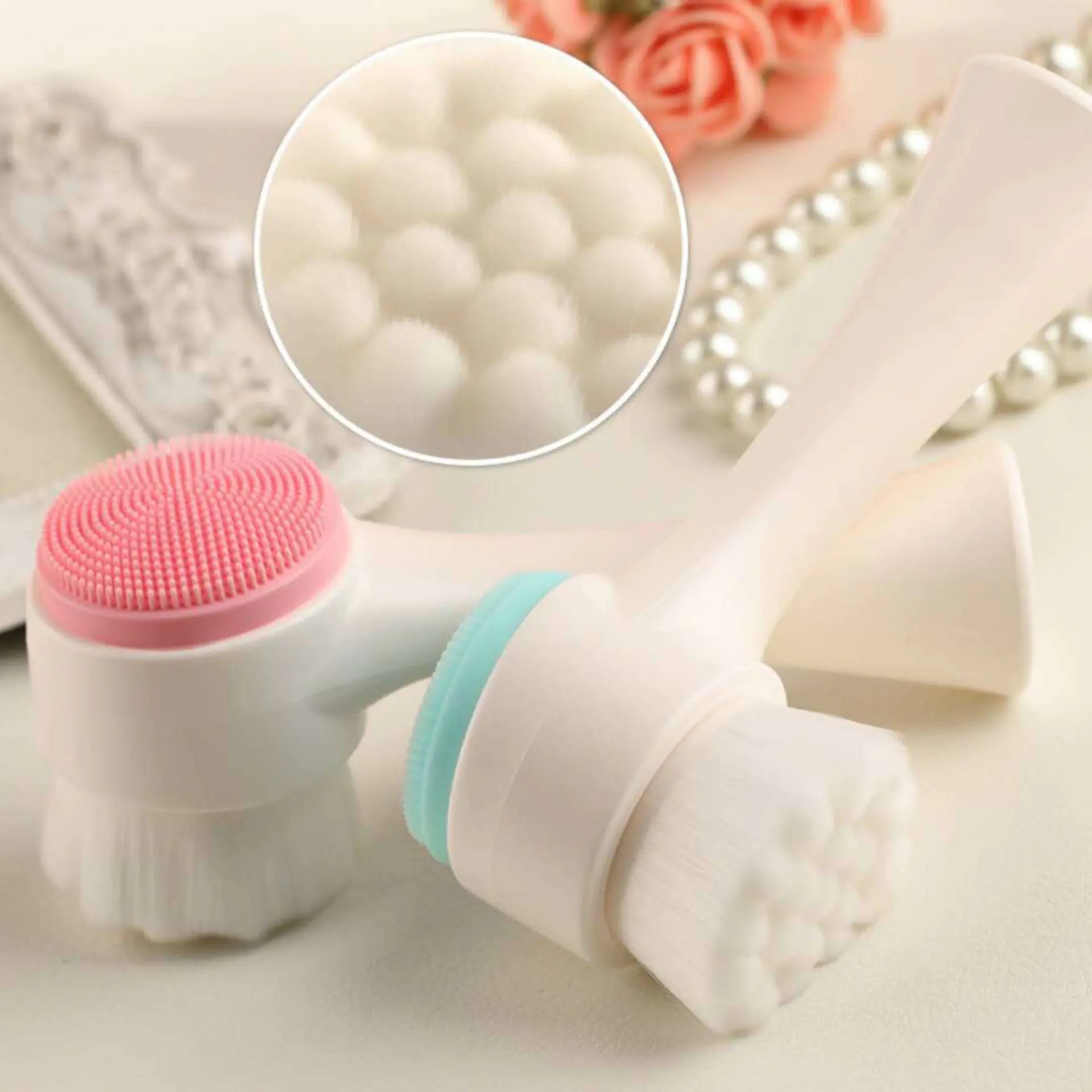 New 2-in-1 Facial Cleansing Brush - fashion finesse accessories