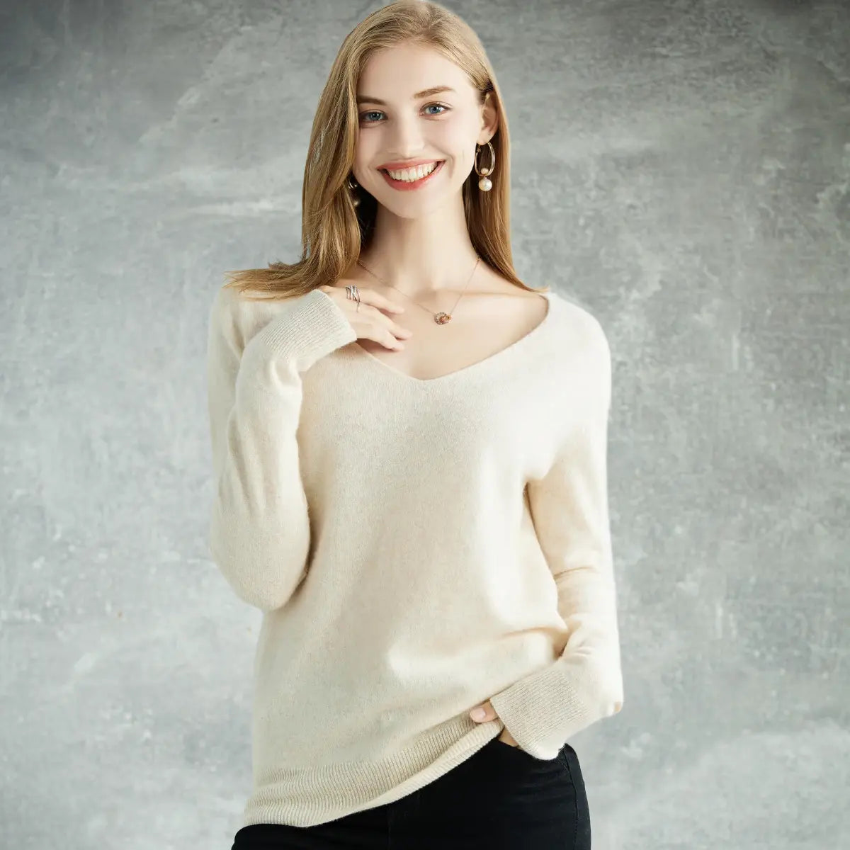 Knitted Sweater for Women - fashion finesse accessories